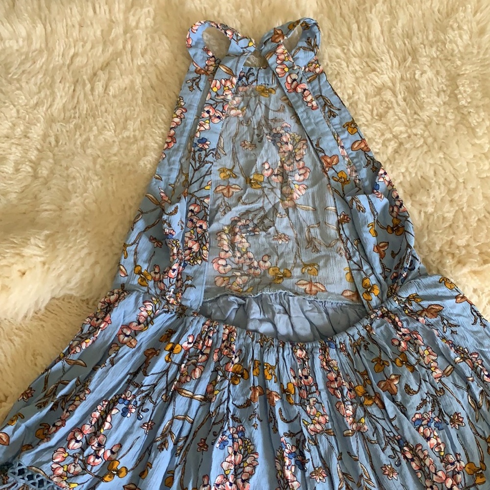 Spring floral dres - Picture 2 of 3